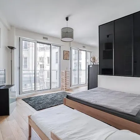 Apartament Tour Eiffel - Champs-elysees Paryż